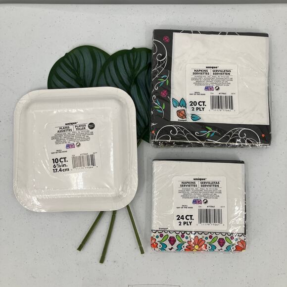 Unique Sugar Skull Day Of The Dead Halloween Paper Plates Napkins Party Pack Set - Picture 2 of 8